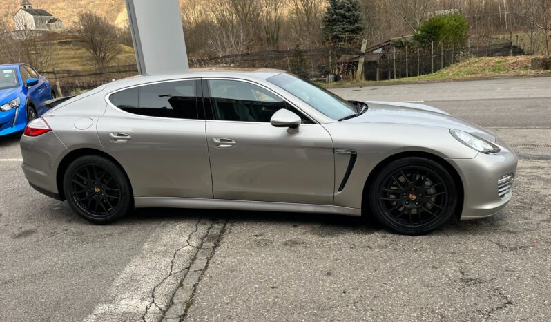 Porsche Panamera 4S pieno