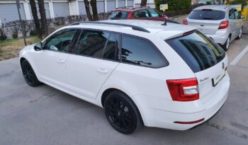 SKODA Octavia Combi 2.0 TDI Ambition 4×4 DSG (Station wagon) pieno