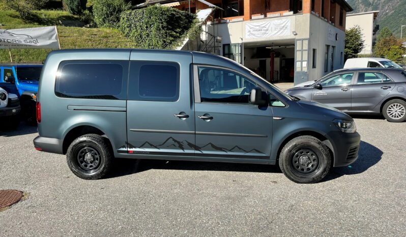 Occasione VW CADDY 2018 pieno