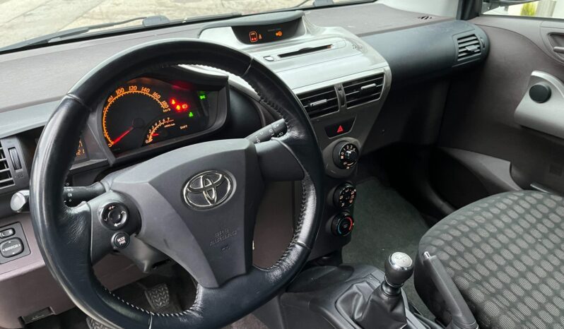 TOYOTA iQ 1.0 VVT-i pieno