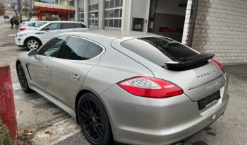 Porsche Panamera 4S pieno