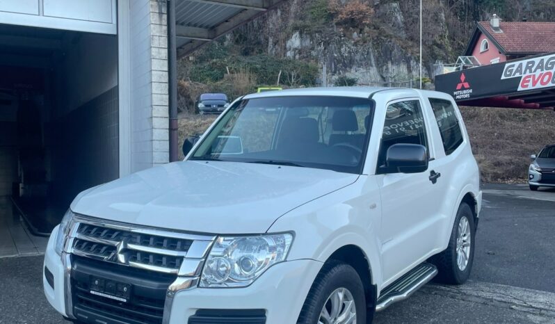 MITSUBISHI Pajero 3.2 DI-D Value Automatic pieno