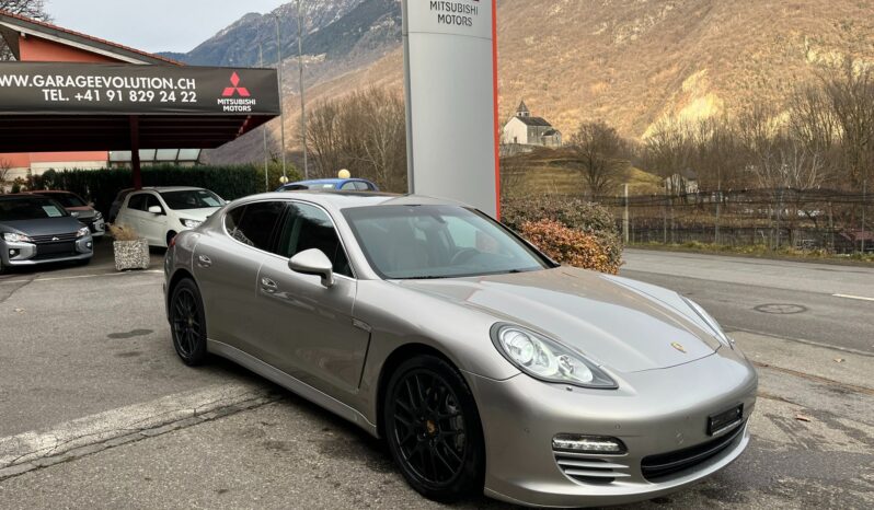 Porsche Panamera 4S