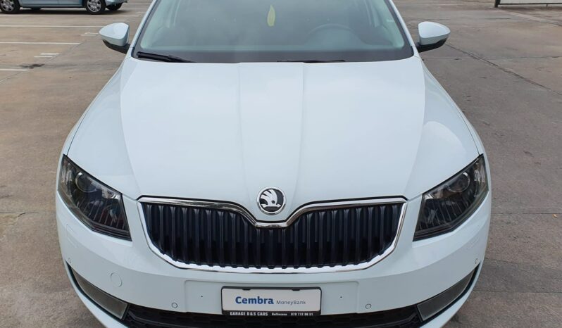 Skoda Octavia Combi 1.6 TDI Fresh 4×4 (Station Wagon) pieno