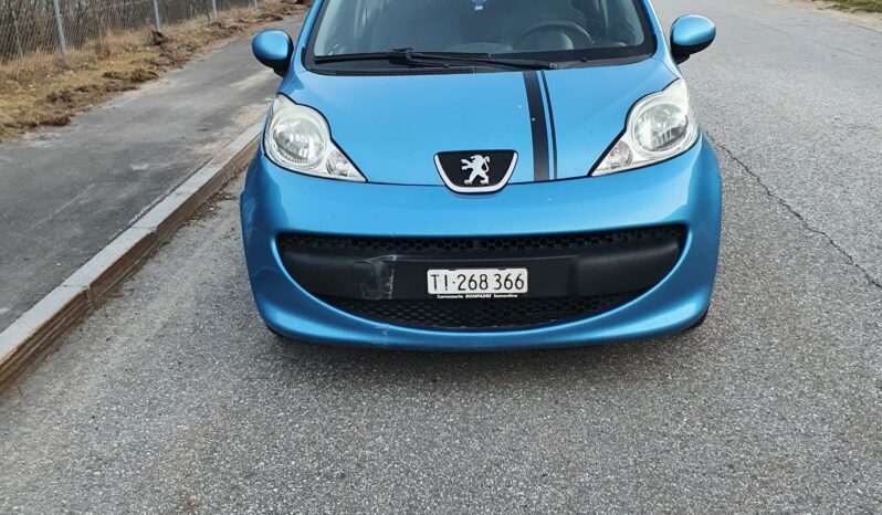 Peugeot 107 collaudata pieno